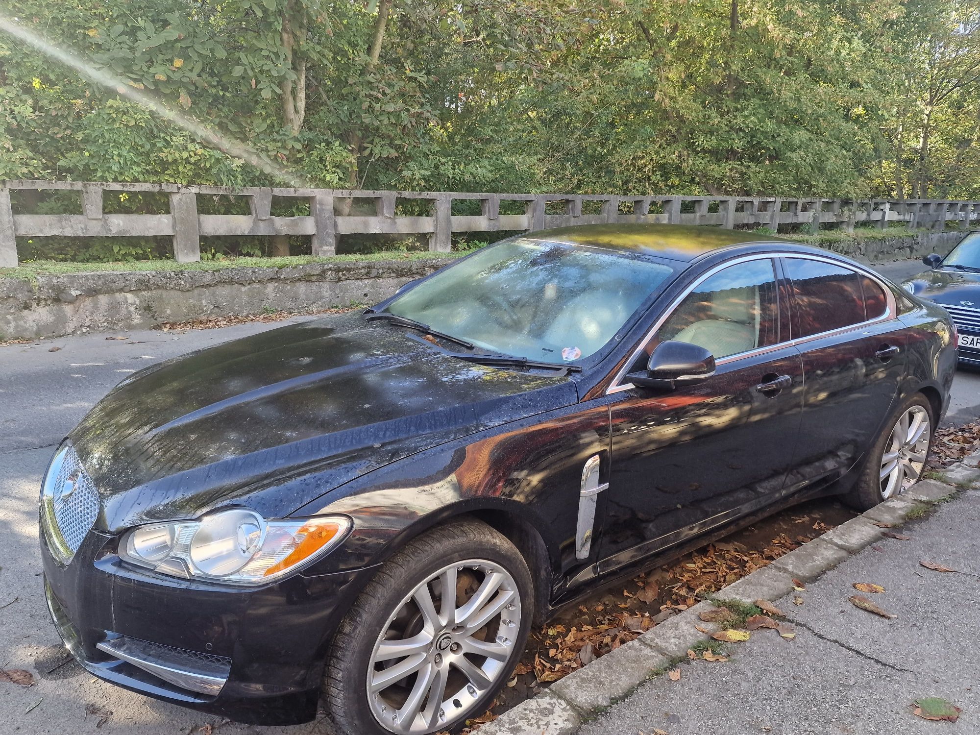 Dezmembrez  Jaguar xf an 2010 euro 5