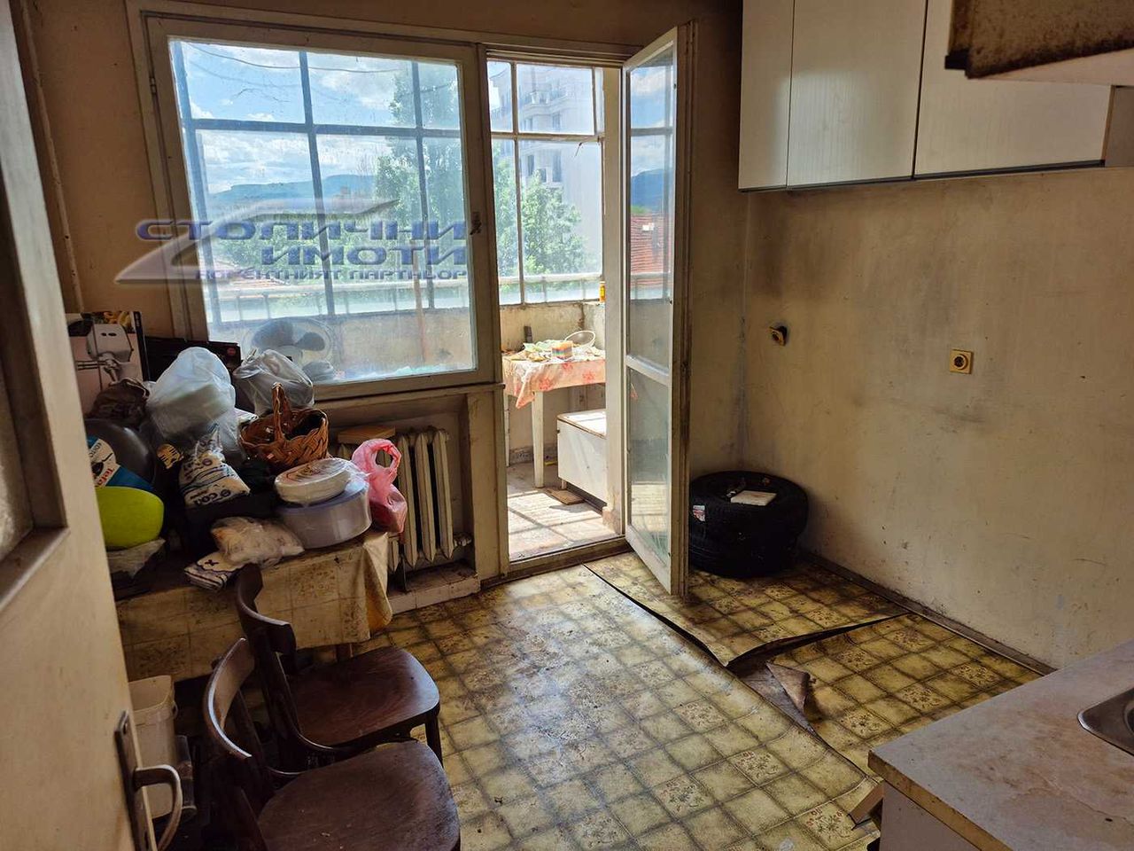 Продава се Двустаен апартамент в София, Лагера - 70 кв.м за 2286 €/кв.м - Снимка #3