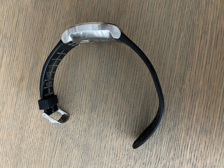 Продавам часовник Swatch IRONY