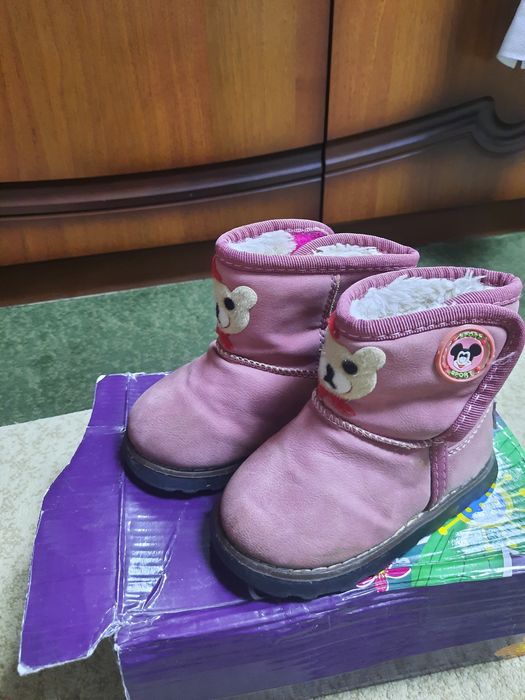 Детская обувь,,,