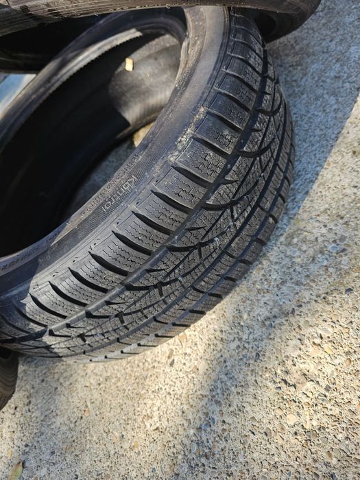 Anvelope iarna HANKOOK, 215/45/17 , in stare buna, profil bun