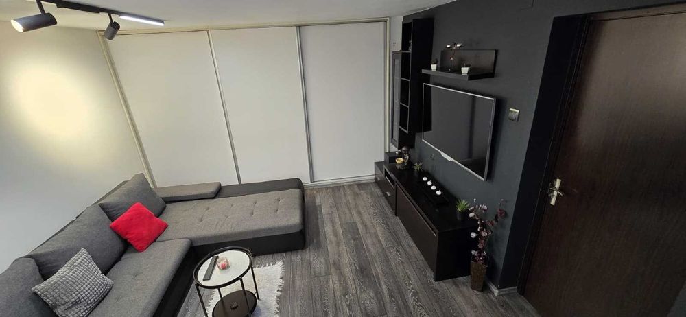 Casă renovată potrivită pentru casă de vacanță sau locuință permanentă