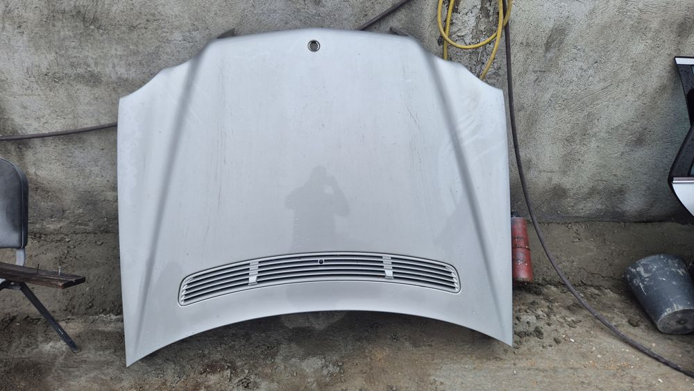 Преден капак за ц класа 203