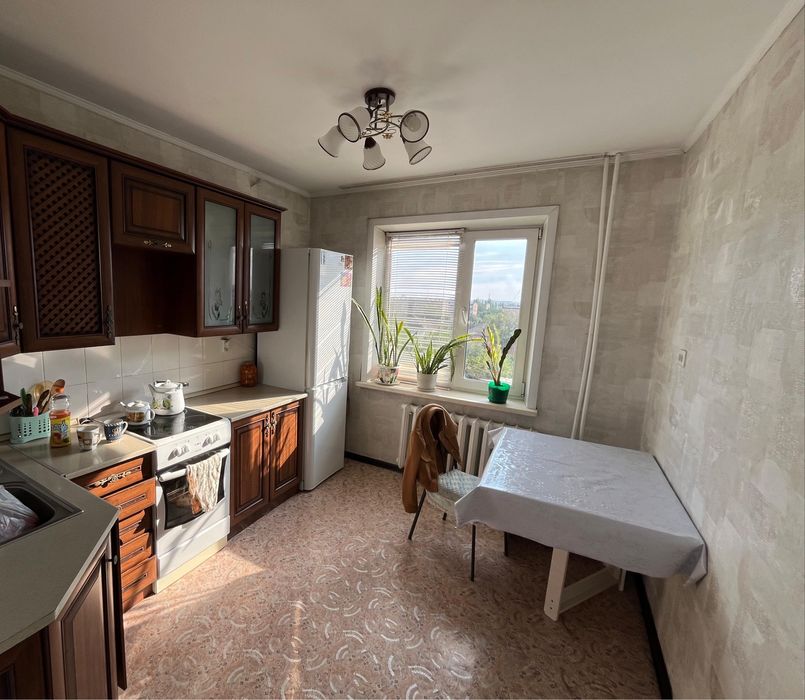 Продам 2х комн квартиру