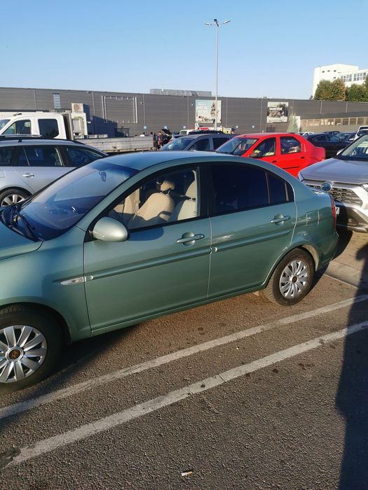 Vand Hyundai accent