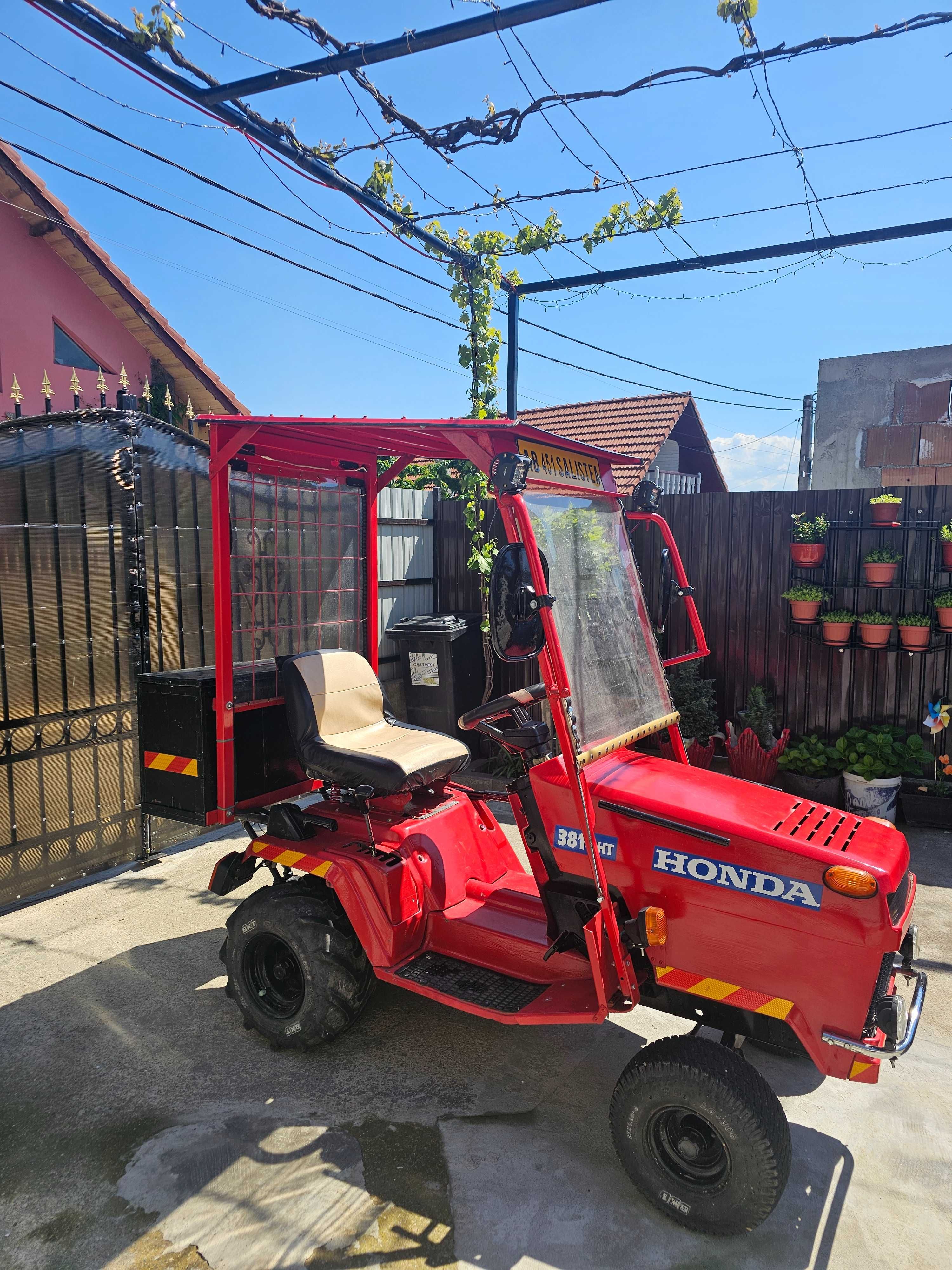 Vând Tractoras Honda 3810