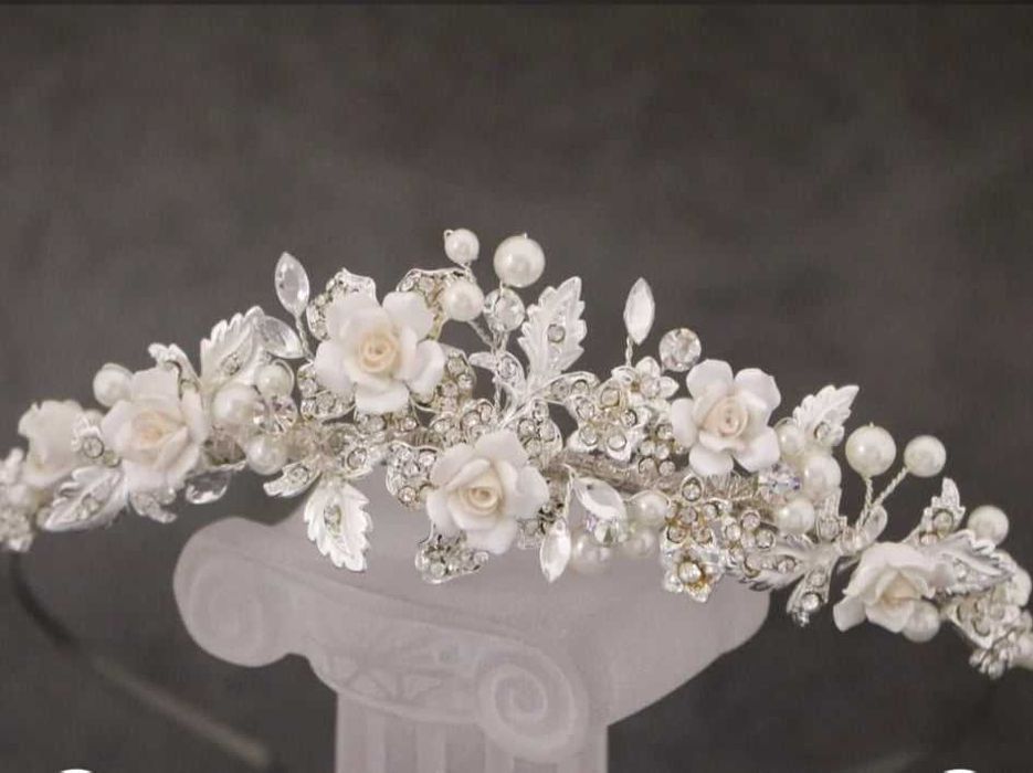 Сватбена тиара диадема във винтидж стил