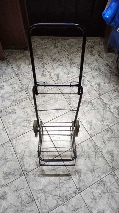 Carucior Catena - prevazut cu scaun pliabil