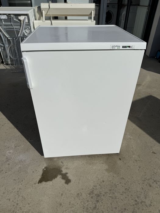 Малък фризер 4 чекмеджета Привилег