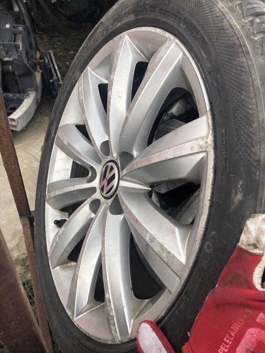Roti 235 45 17 ALL SEASON Vw Passat B7 57.1 5x112