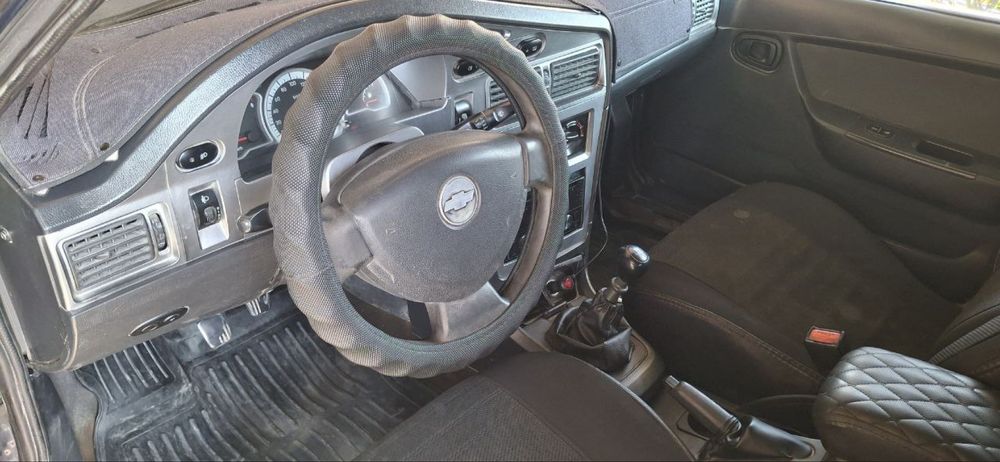 Нексия сотилади