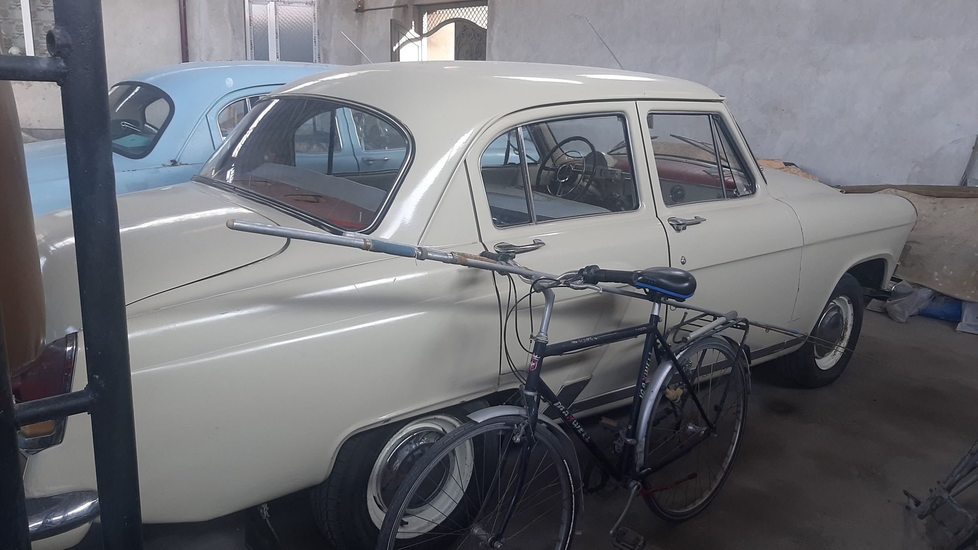 Волга газ м21 заводской комплектация.