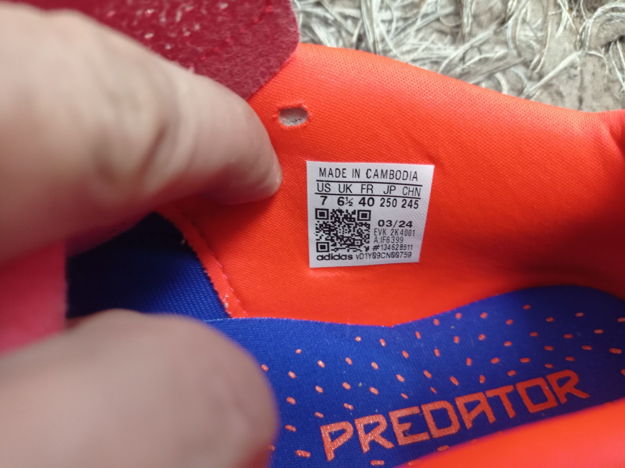 Adidas Predaror pentru sintetic