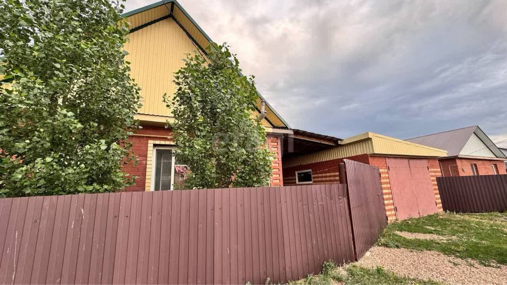 Продам дом,р-н Алтын дала