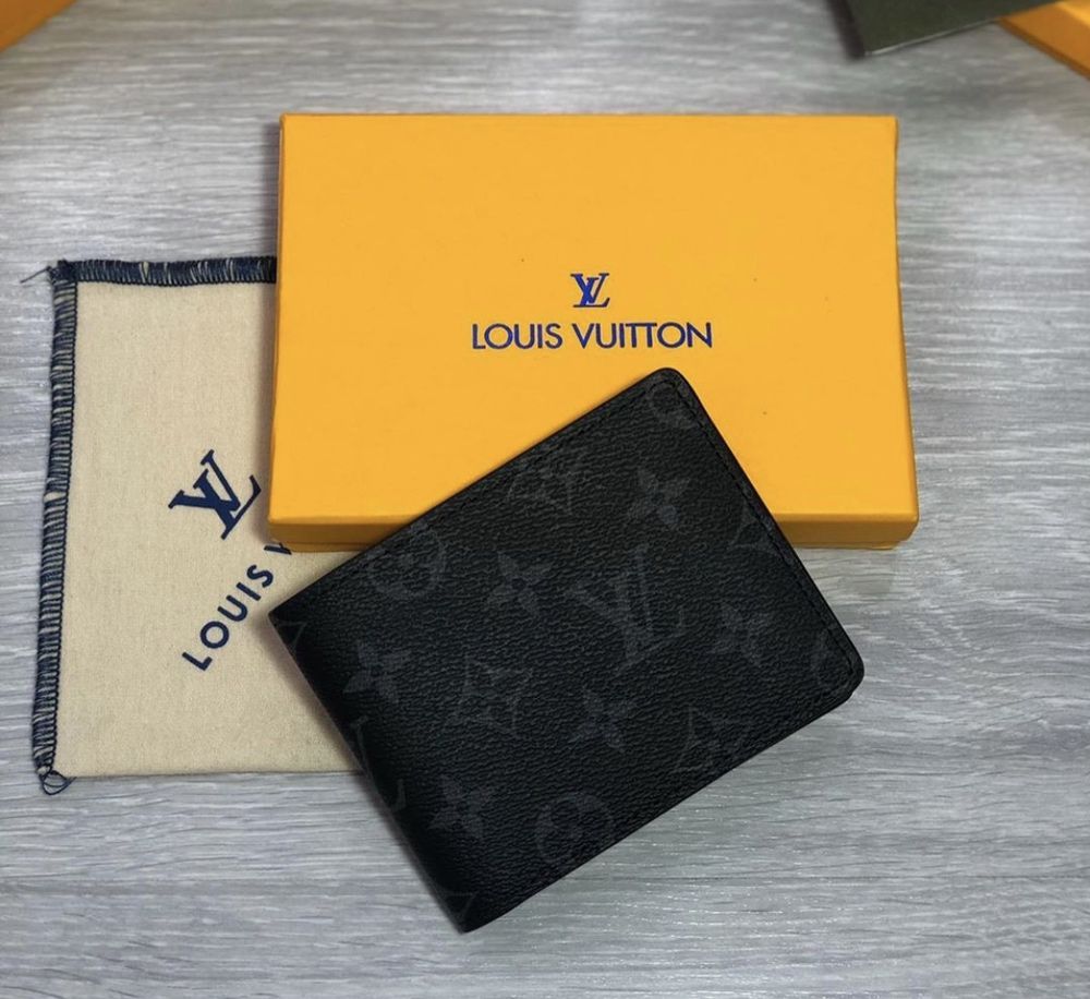 Portofel Louis Vuitton ! Calitate superiaora / poze reale ! PRODUSUL V