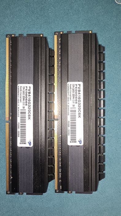 DDR4 оперативки 2×8GB, итого 16GB