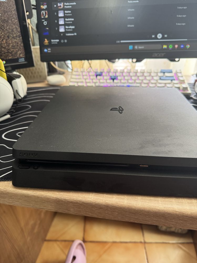 PlayStation 4 500ГБ