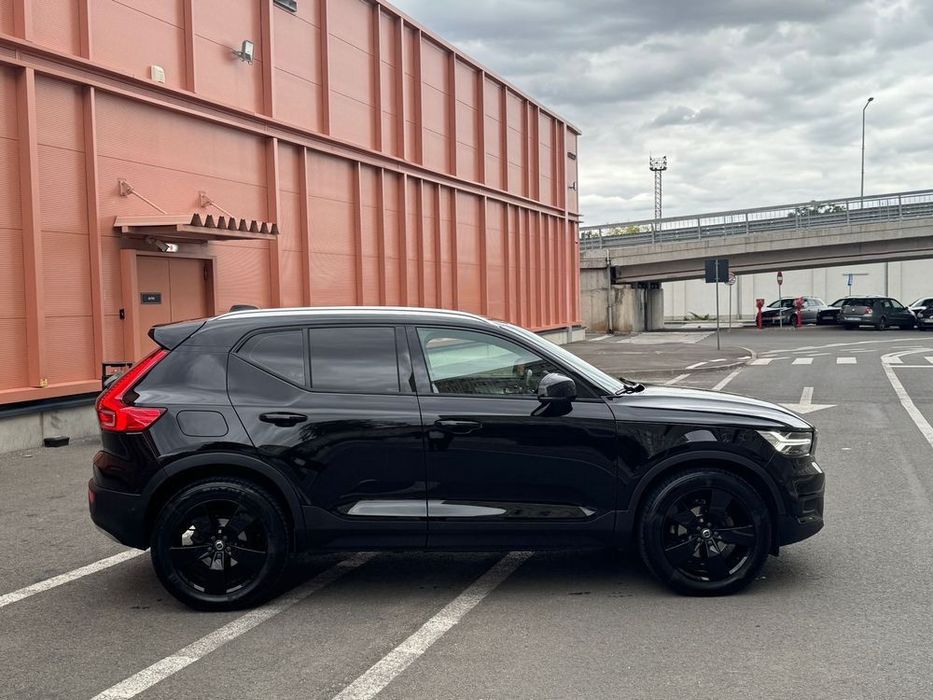 Vând Volvo XC 40 2.0d 150cp Manaula Euro6 2019