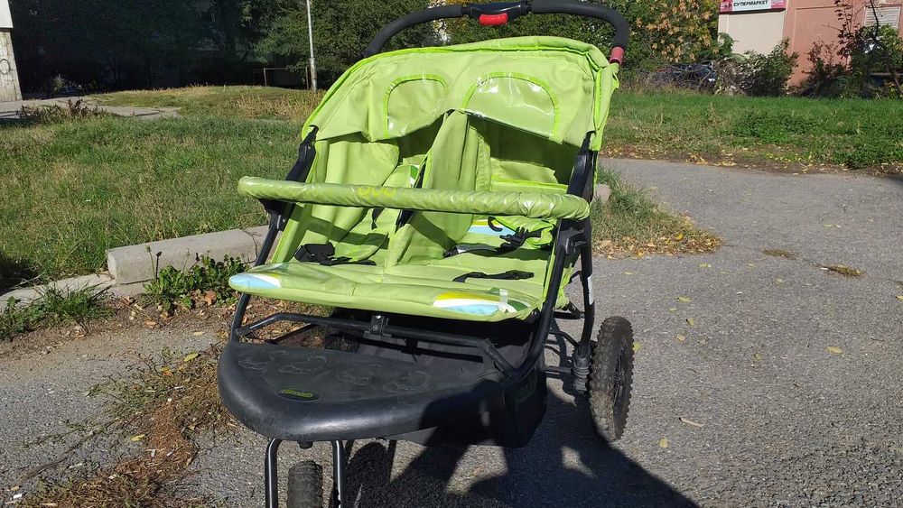 Бебешка количка за близнаци Chipolino