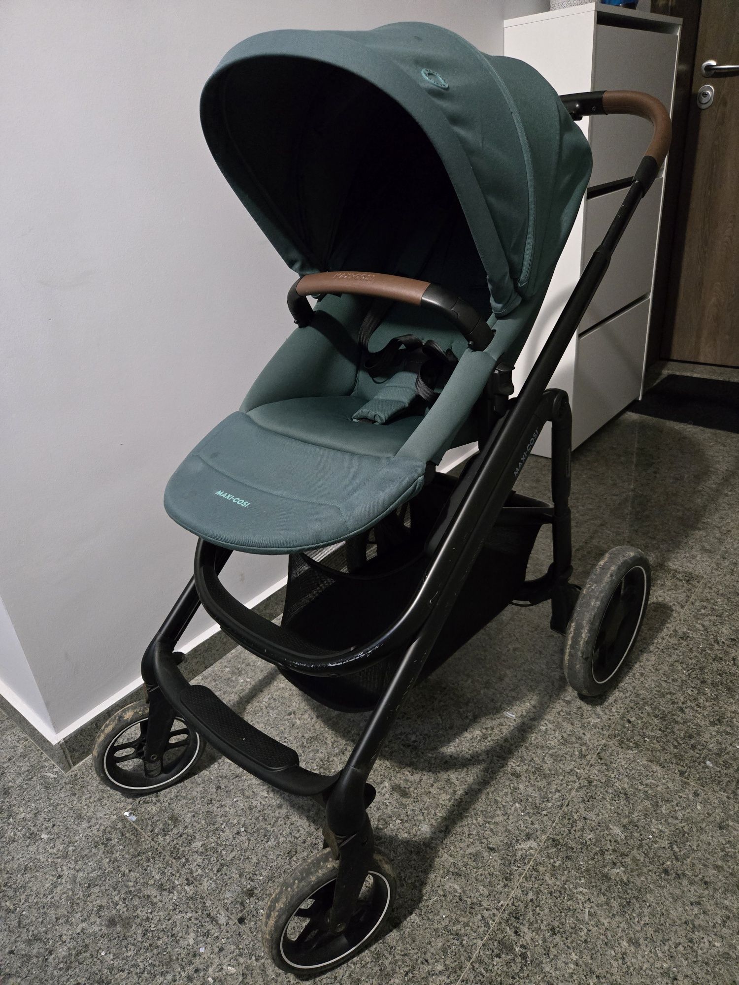Количка Maxi Cosi PLAZA + ПОДАРЪК зимен чувал