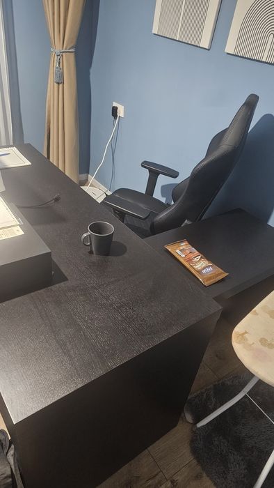 Vând mobilier birou