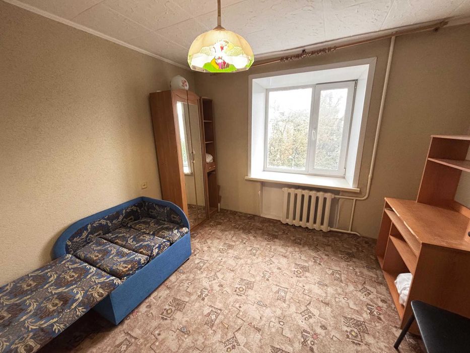 Продам 3-комнатную квартиру в центре города