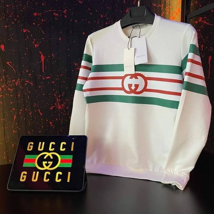 Мъжки блузи различни модели