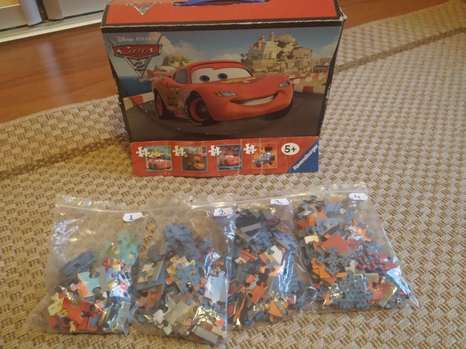 Vand set 4 puzzle-uri Fulger Mc Q.uuen, Cars