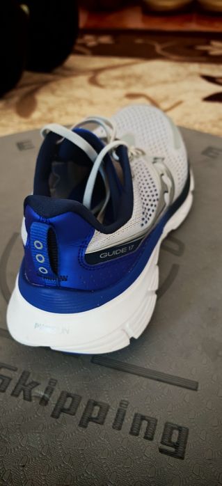 Продавам маратонки Saucony Guide 17 46 номер