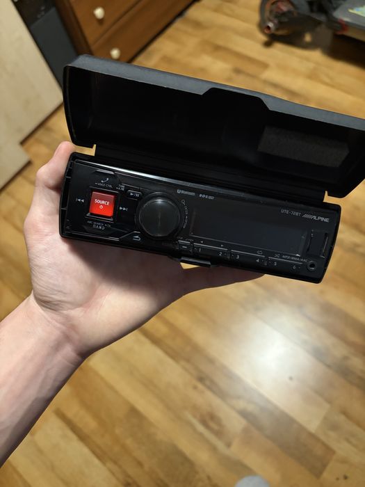 Alpine ute-72bt