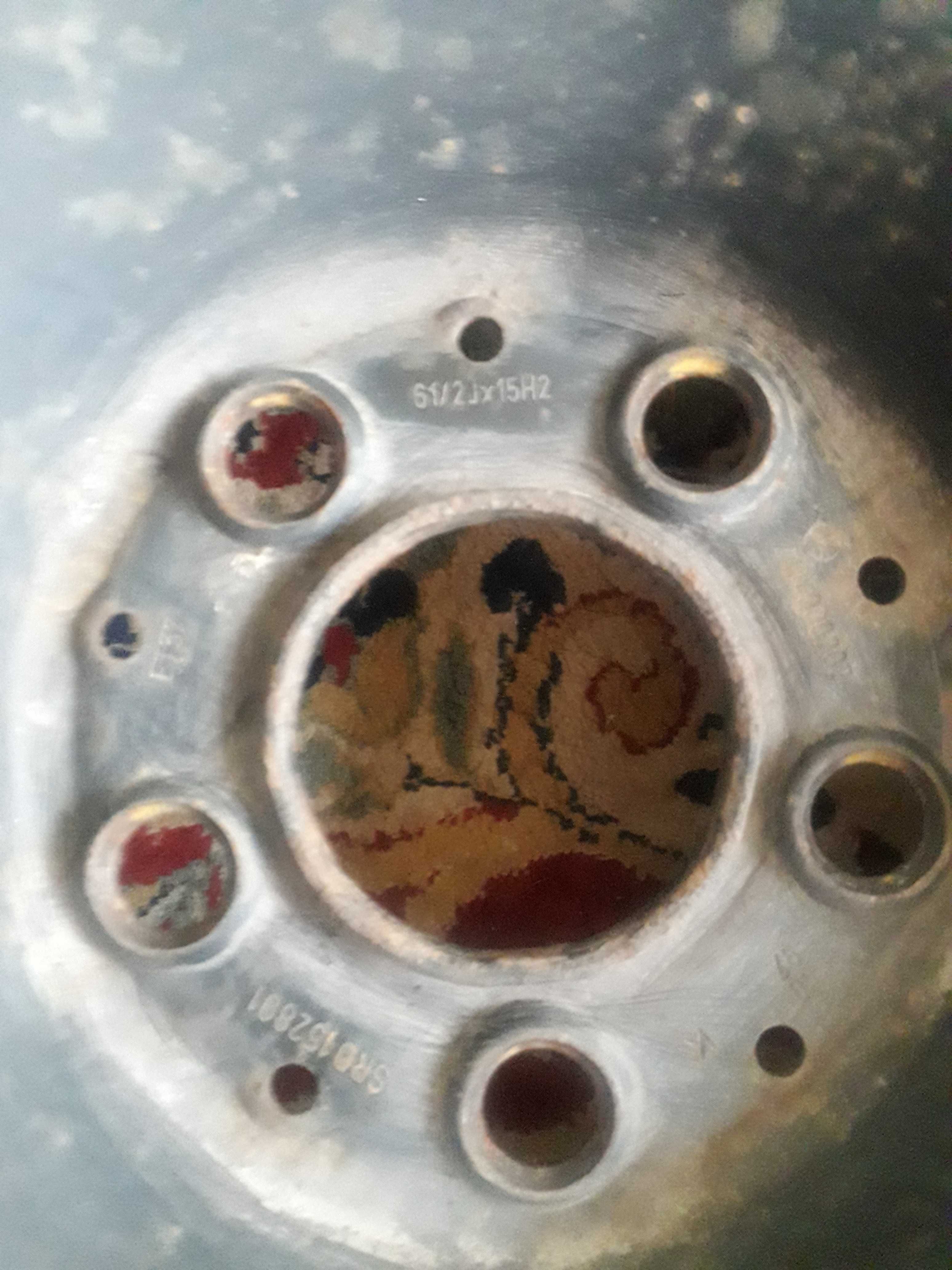 Продавам джанти с гуми 195/65R15