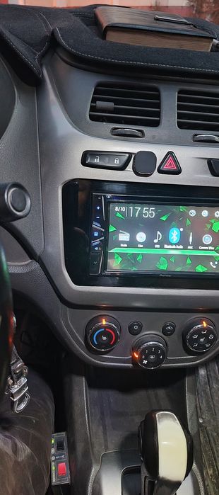 Pioneer avh 225bt