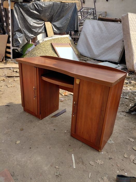 Продам тримо или можете использовать как писменнфй стол