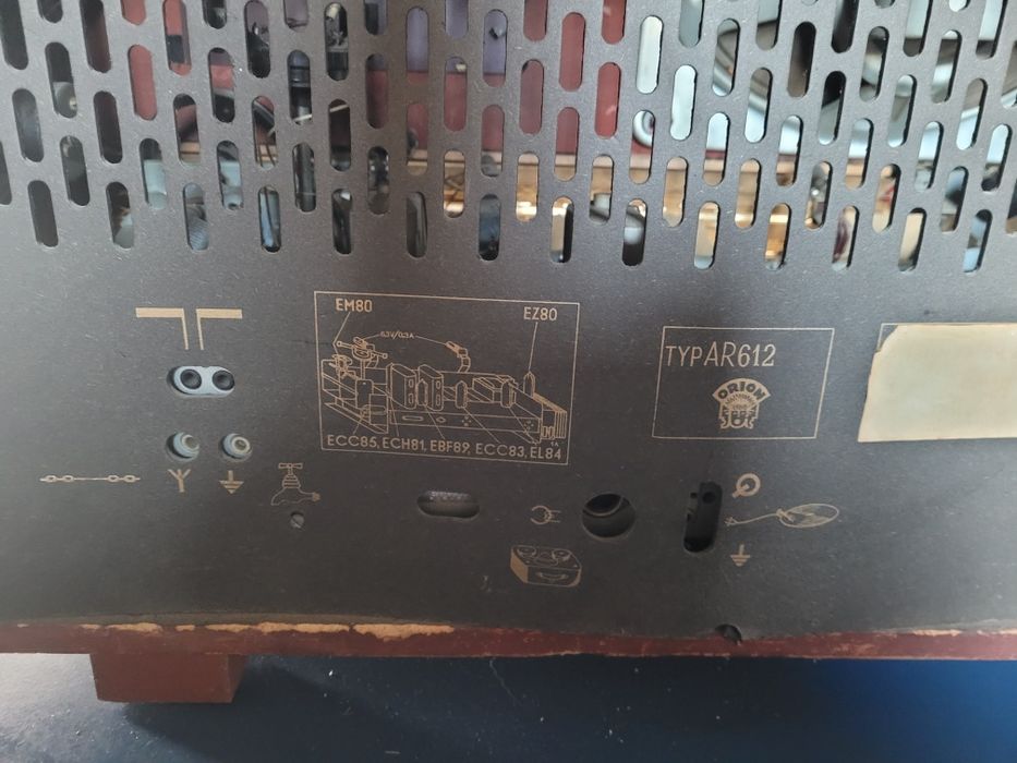 Radio vechi pe lămpi stare excelenta