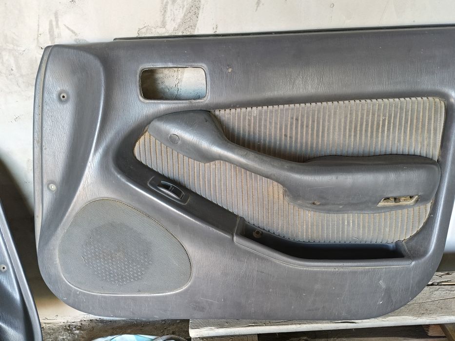 Камри 10 обшивка есіктің