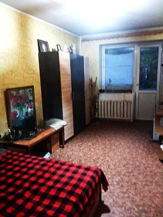 Продам 1 ком. мкр. Таугуль-1  Пятницкого