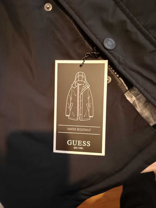 Geaca de iarna Guess