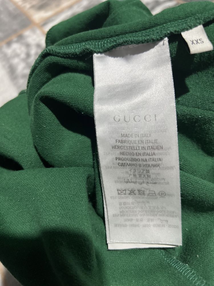 Pantaloni Gucci.