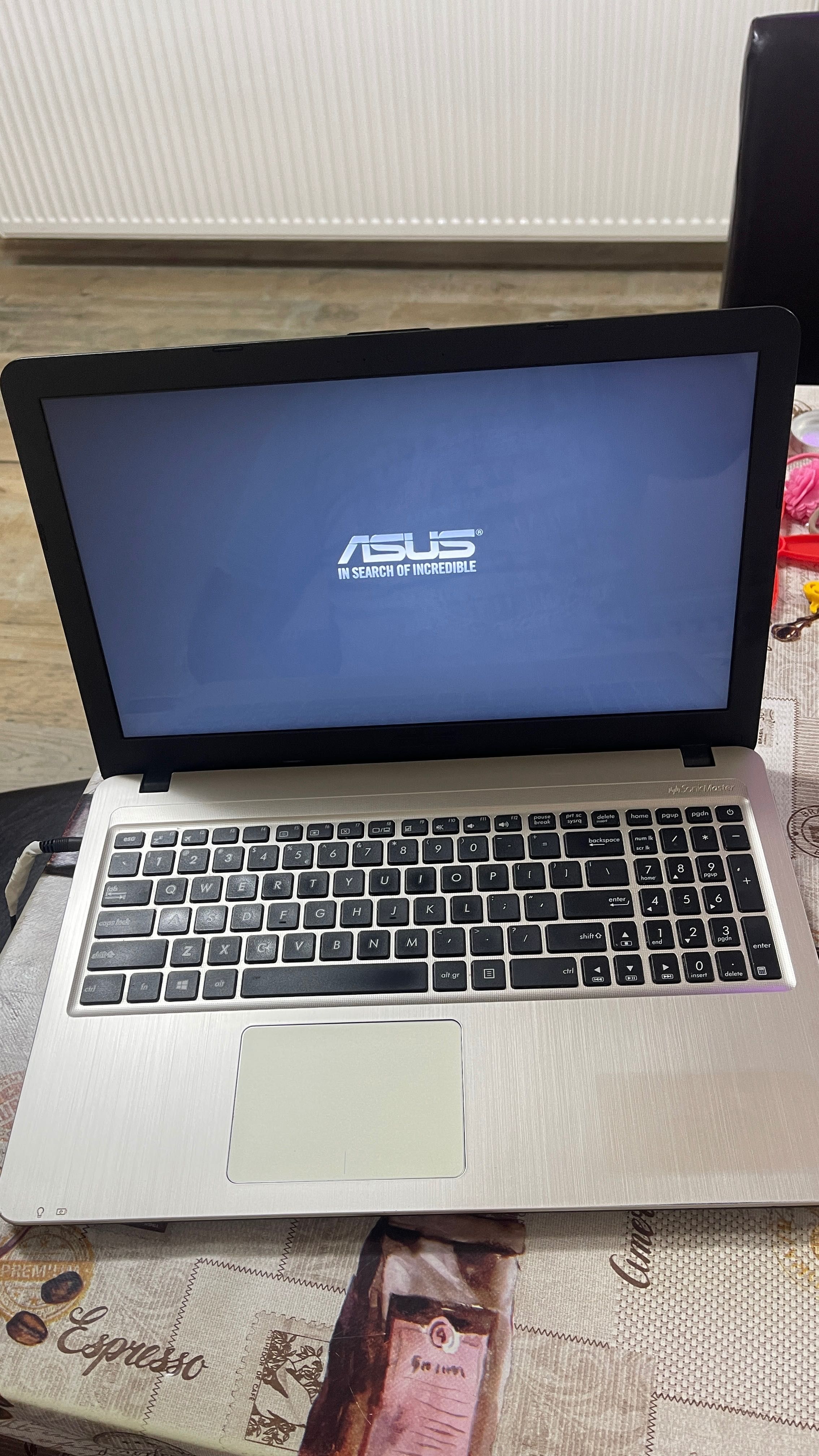 Laptop Asus X540S