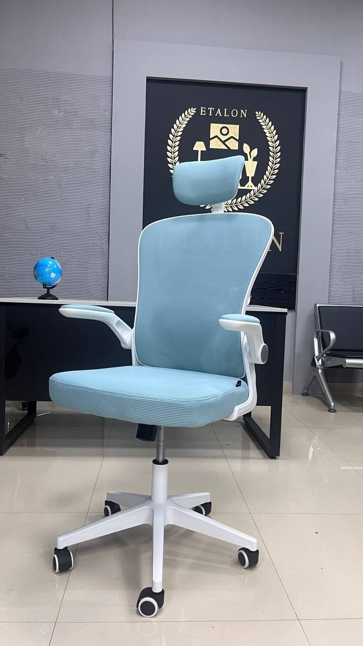 Офисное кресло модель 7801 aqua