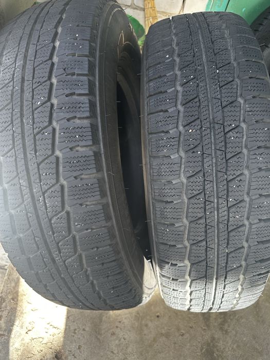 Шины 225/75 r16c.
