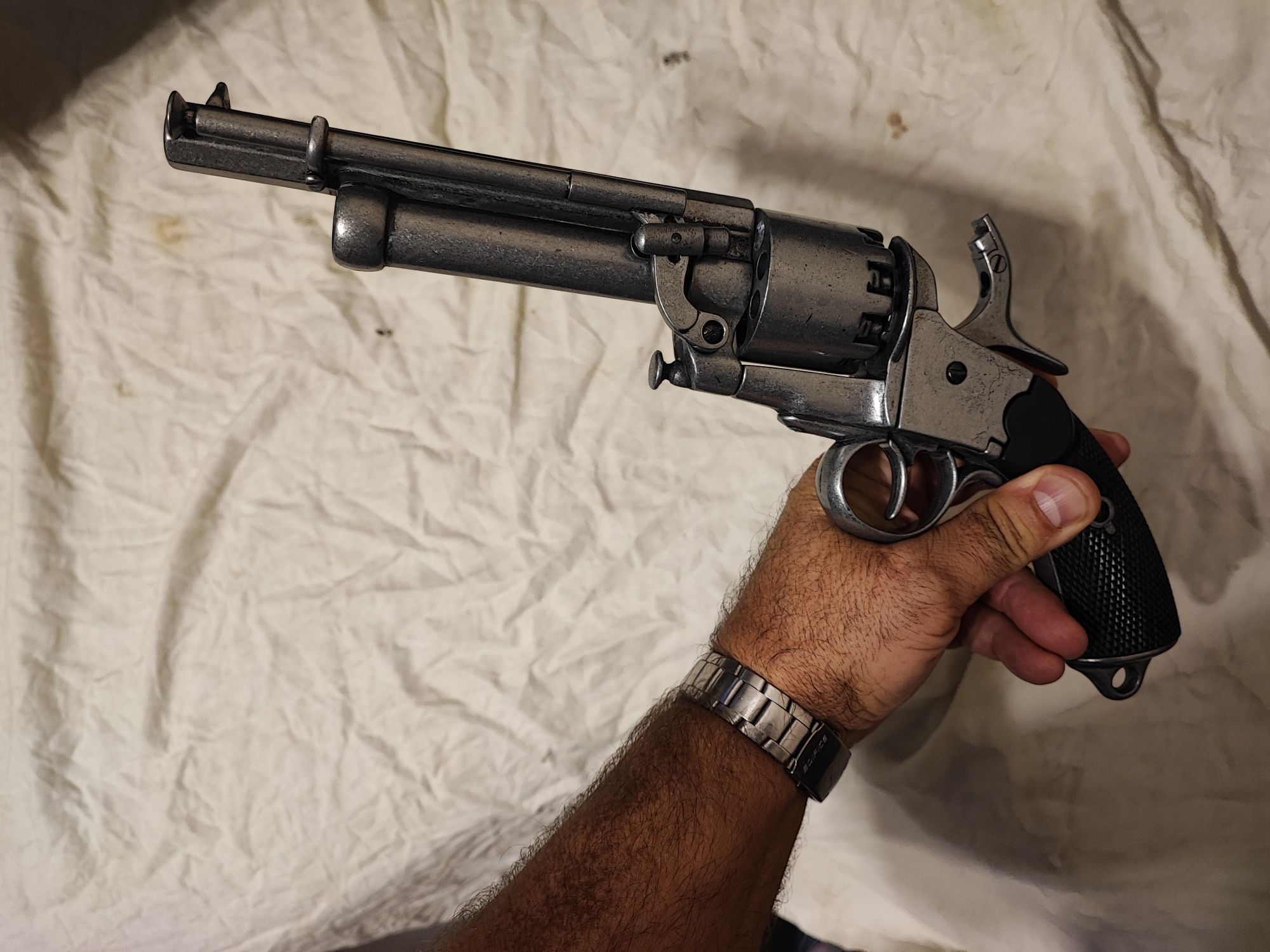 Конфедерален револвер LeMat. Реплика на пистолет с барабан 1855