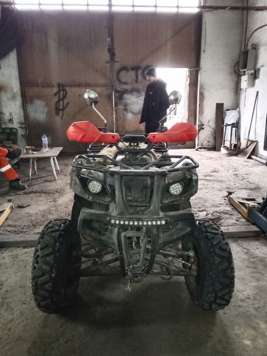 Продам квадроцикл срочно
