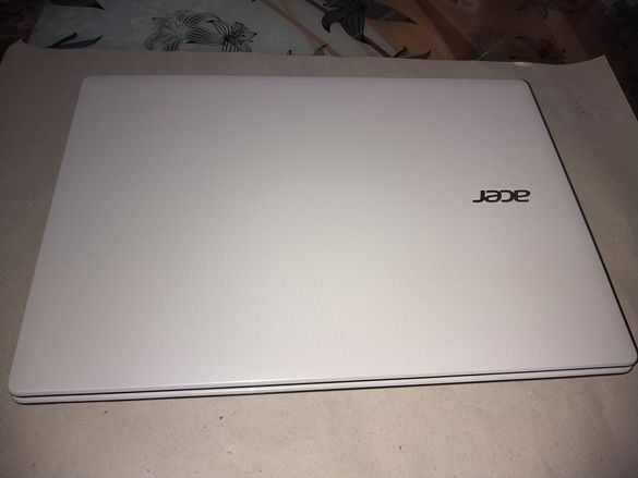 Acer E5 -411 лаптоп