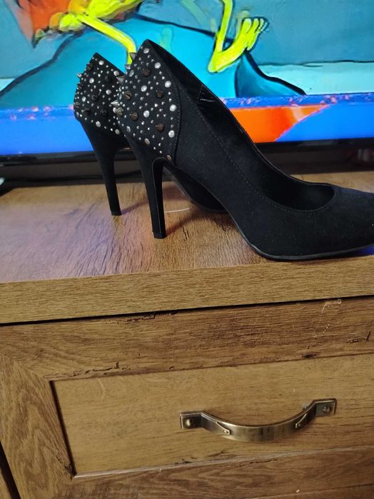 Дамски обувки 42 номер