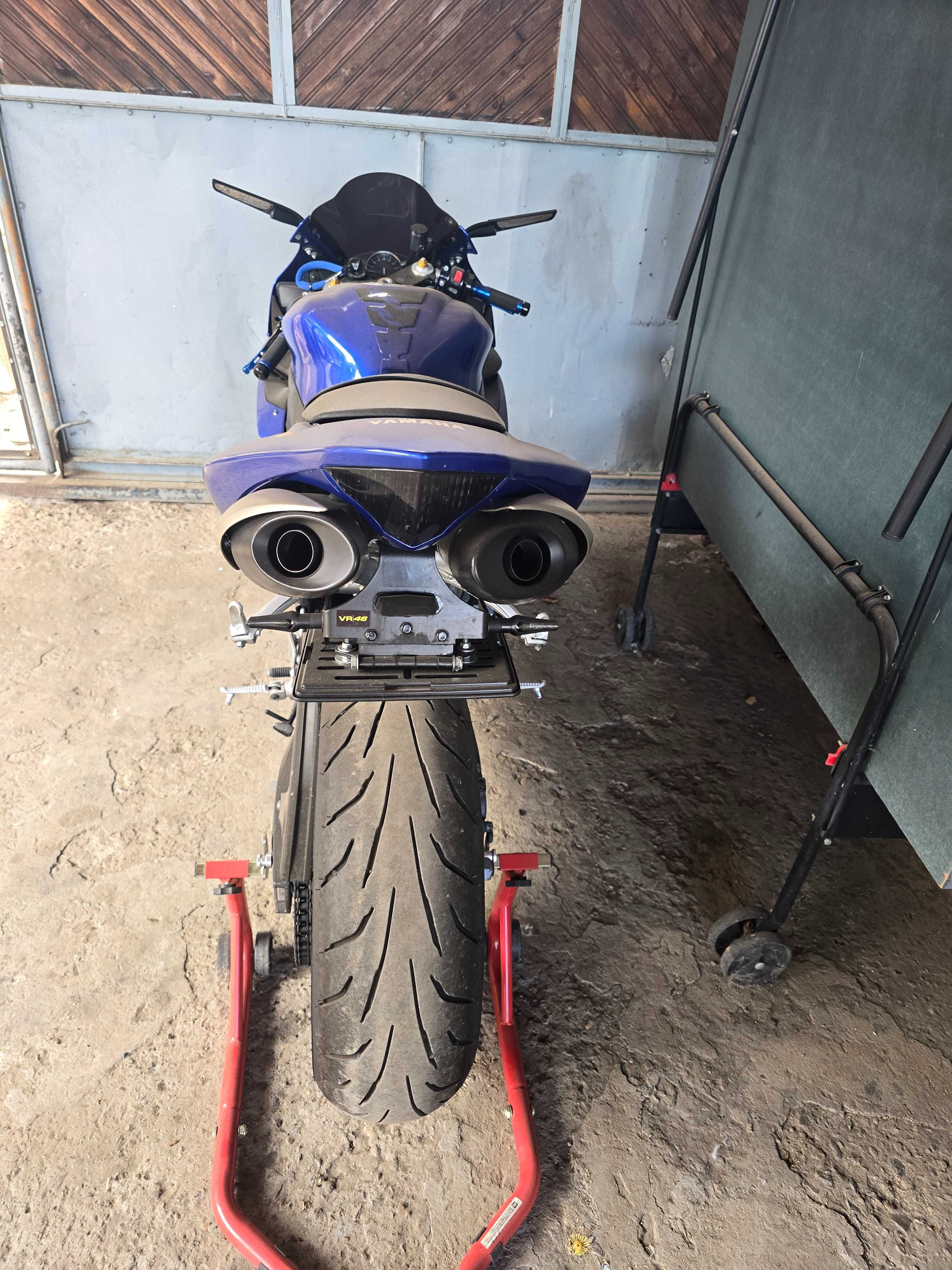 Yamaha R1 Yamaha