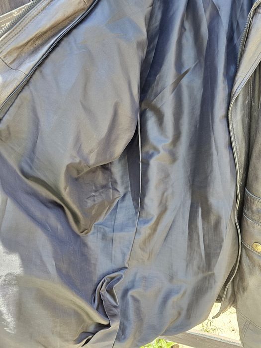 Vand 2 buc Scurta piele naturala bărbați măsură L