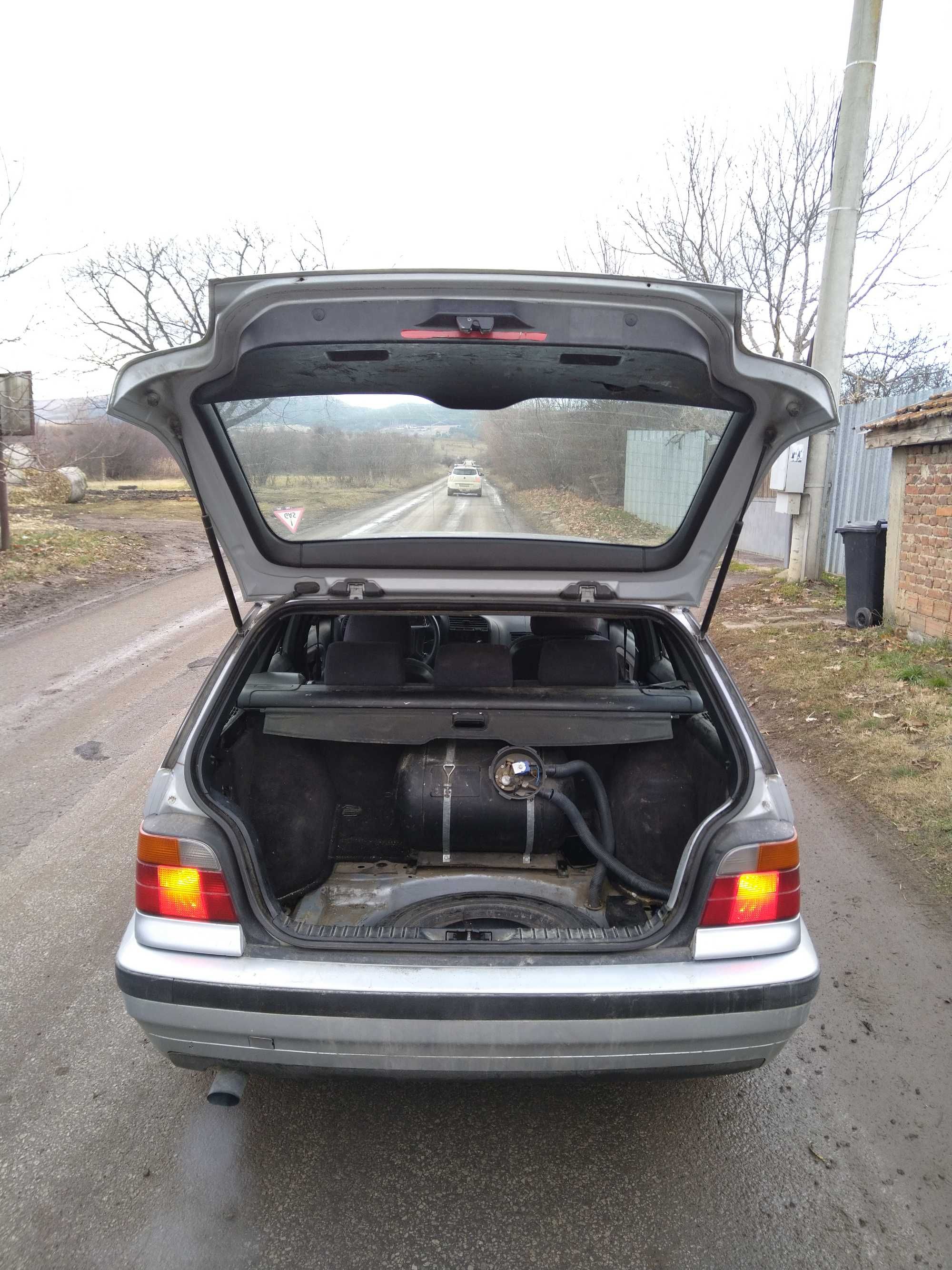 Bmw e36 320 i M50 B20 на части