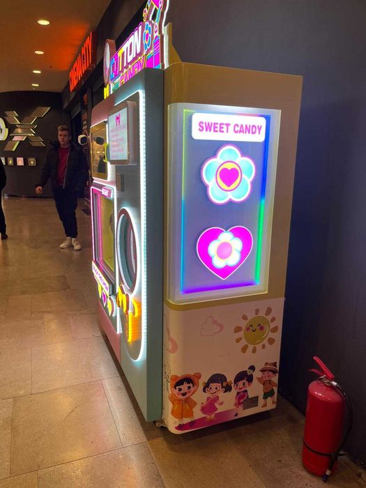 Aparat automat pentru vata de zahar tip Vending