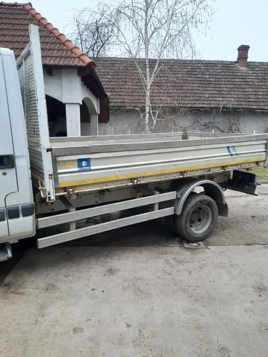Renault Mascot cupă bobcat pentru beton